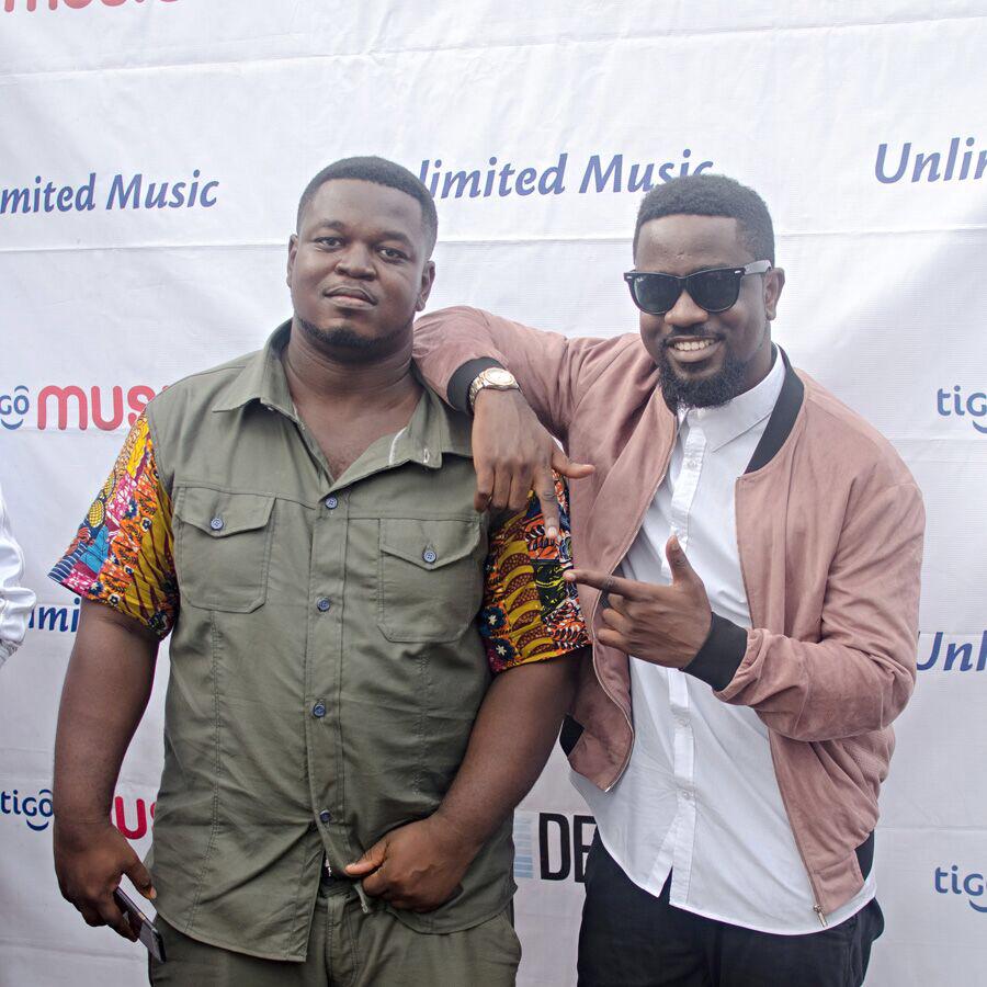sarkodie's tweet photo. Boss himself passed tru... Always show Love #NEWGUY Nana Baakop3 @NanaYawBoakyeTG http://t.co/Z8iuuf4P3U
