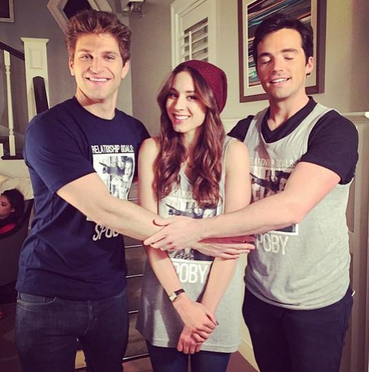 PLLonMax's tweet photo. The #PLLHug is still happening! Send us pics of your #PLLHug! #PLL (via @SleepintheGardn) http://t.co/j5D9r828cD