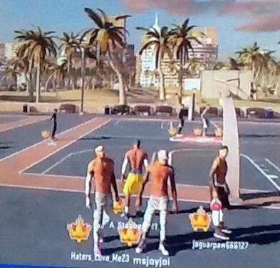 GsGGamingClan's tweet photo. #legendhype #NBA2K15 taking their shirts off @Msjoyjoi http://t.co/Yi9JN7lvZq