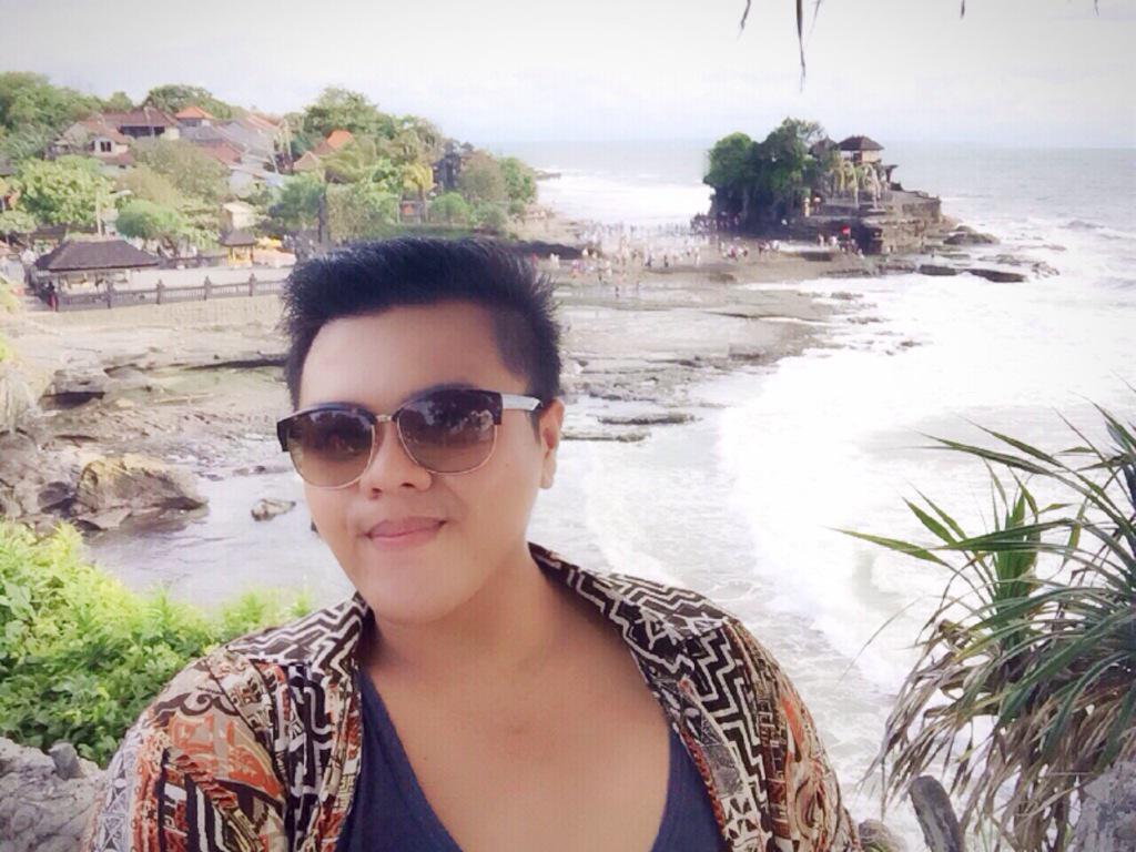 fahriorier's tweet photo. Holiday. #iloveindonesia😘 http://t.co/hWnBBJQT6w