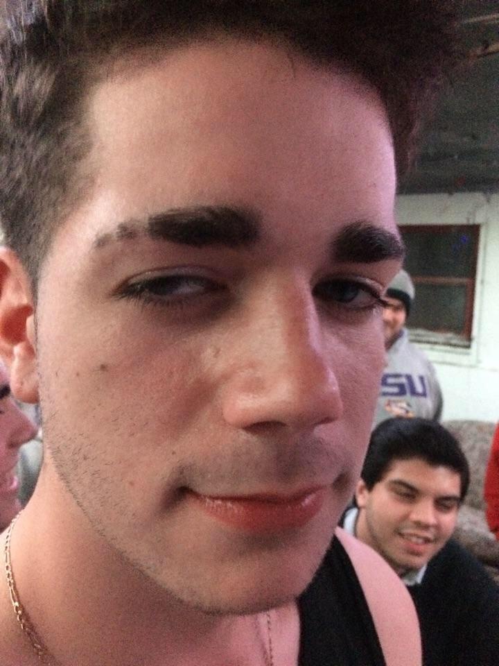 Happy birthday s/o to brother <a href="/Bsterns/">Brandon Sterns</a>, hopefully someone is treatin u to a nice brow wax on your big day!