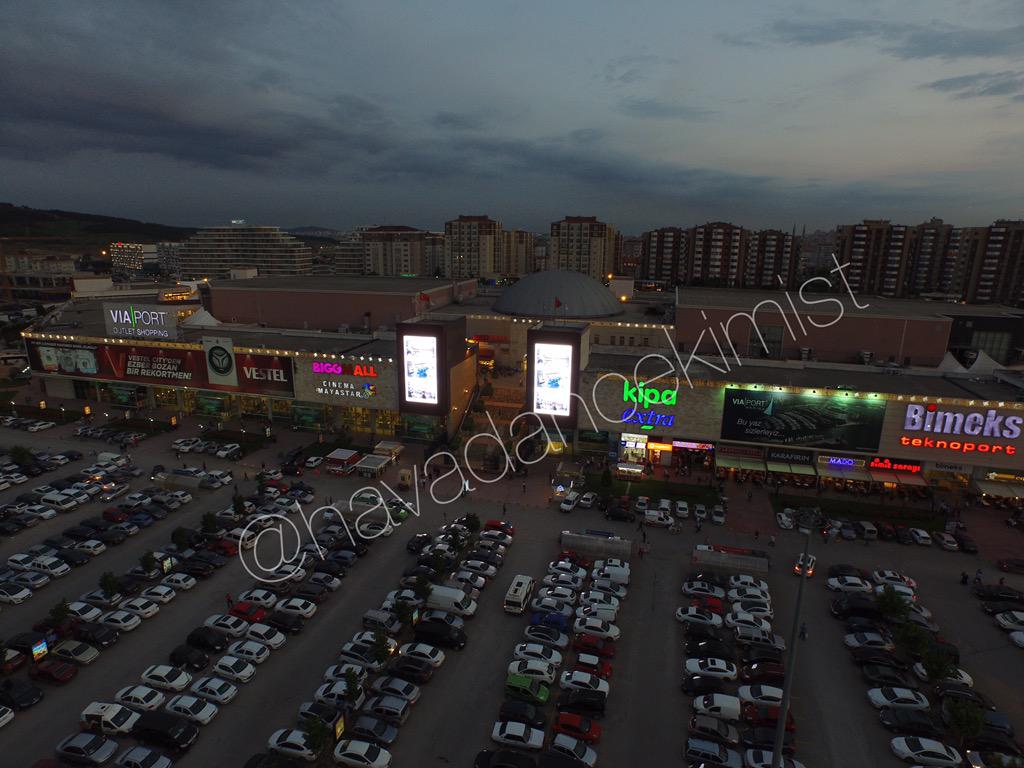 havadancekimist's tweet photo. @ViaPortOutlet #HavadanCekim #Kurtkoy #Pendik #Viaport http://t.co/4Ddy1oAA4X