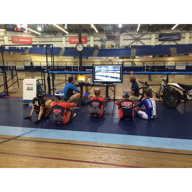 VELOSportsCtr's tweet photo. @usacycling Women's Endurance Team doing some video feedback at the VELO. #VELOSC http://t.co/4xtFApHL3J