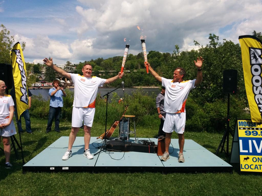 #mlpanam. #b. Town crier Brice Kruger and sandy box hold dueling torches bracebridge bay