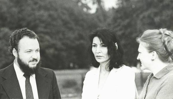 Прямая ссылка на встроенное изображение