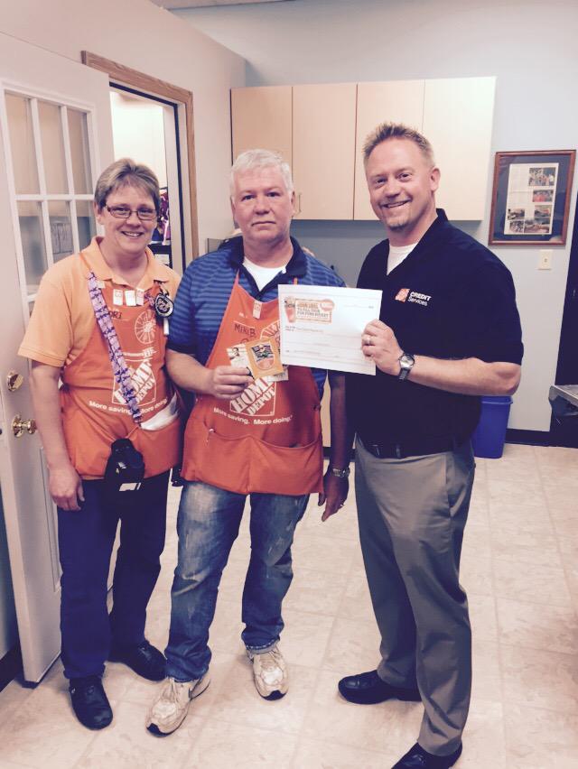 lahuber1's tweet photo. Mike B. Is given a seasonal Homer award for outstanding drive of commercial credit from Joe N. http://t.co/XHWU2MFCAp