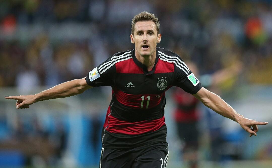 Happy Birthday to Miroslav Klose. One of the most under rated strikers to ever play the game. 