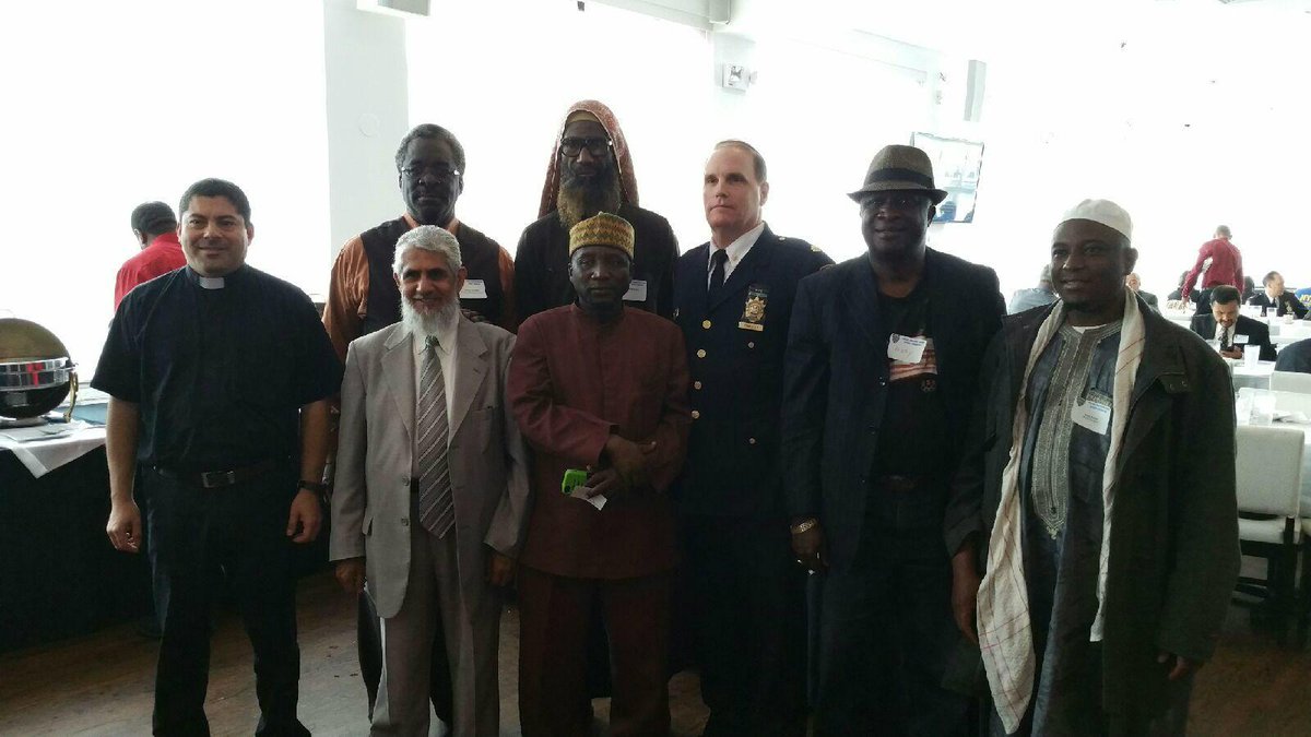 NYPD48Pct's tweet photo. #48pct Patrol Borough Bronx Annual "Show of Appreciation" Clergy Breakfast http://t.co/e6BWoTinYY