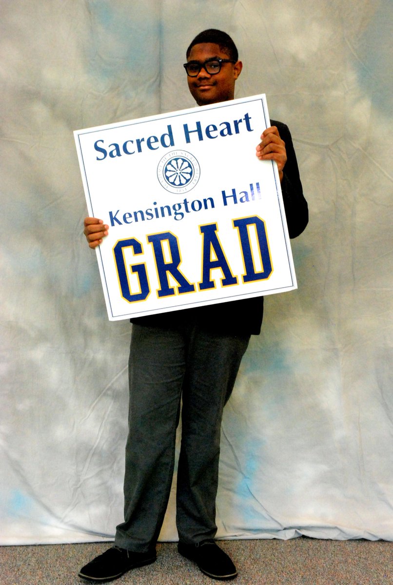 SacredHeartMI's tweet photo. Say hello to the first @SacredHeartMI graduates of 2015! Congrats! #ASHGrad View more here: https://t.co/IOLcCxkoqS http://t.co/4nVFmKORwx