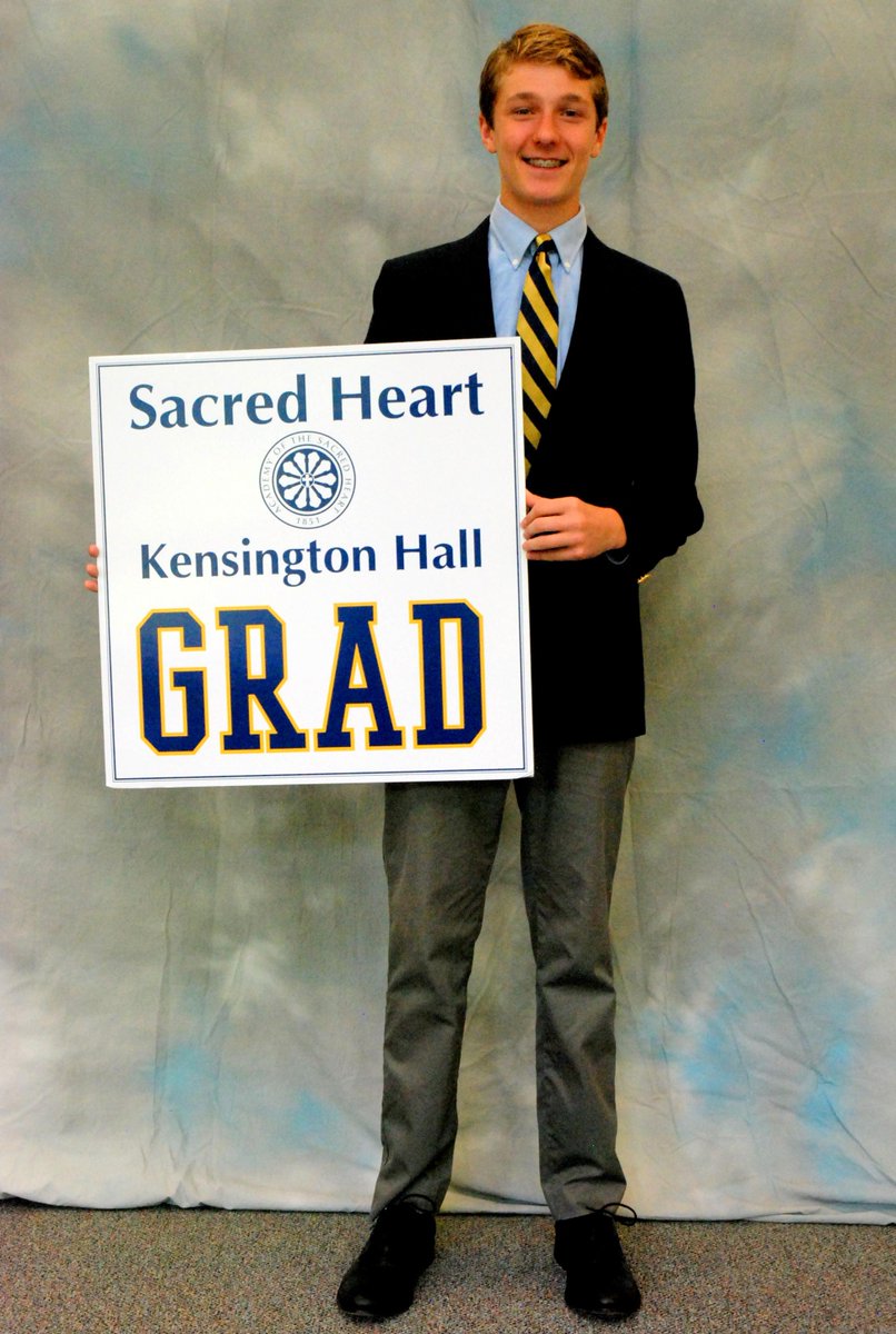 SacredHeartMI's tweet photo. Say hello to the first @SacredHeartMI graduates of 2015! Congrats! #ASHGrad View more here: https://t.co/IOLcCxkoqS http://t.co/4nVFmKORwx