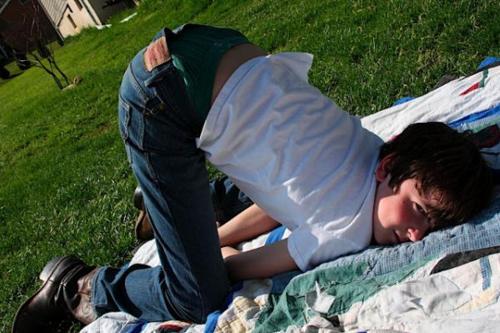 BlueJeanButts's tweet photo. waiting for last day of school like http://t.co/I9Q4mvZusL