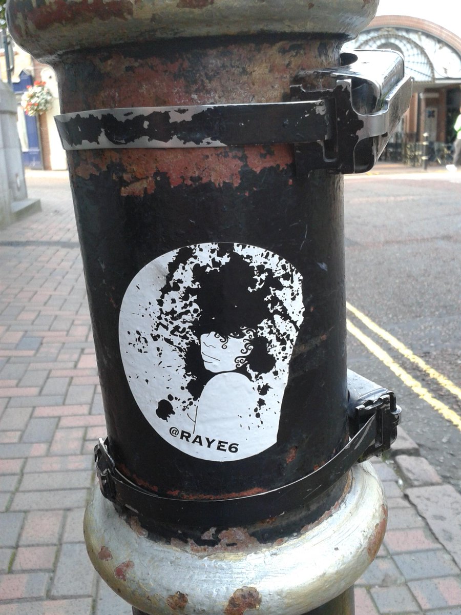 LeicesterWalls's tweet photo. Singer-songwriter @Raye6 #Electric #DooWoop #Soul #Brooklyn #SummerOf6 #Ubiquita #LifeOf6 #Universe6 http://t.co/qEd7mTN3tF