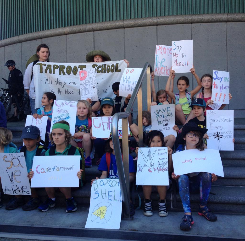 greenpeaceusa's tweet image. Kids from the #TaprootSchool say no to Arctic drilling! #PeopleVsShell