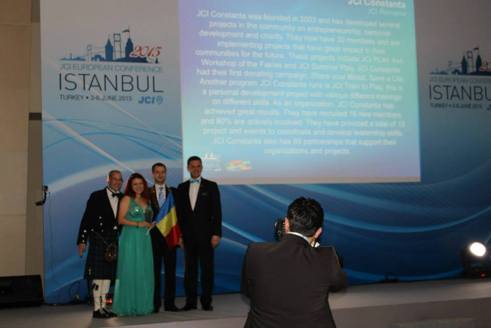 JCIRomania's tweet photo. Delegatia JCI Romania la Conferinta Europeana de la Istanbul http://t.co/RvATXBHpqC