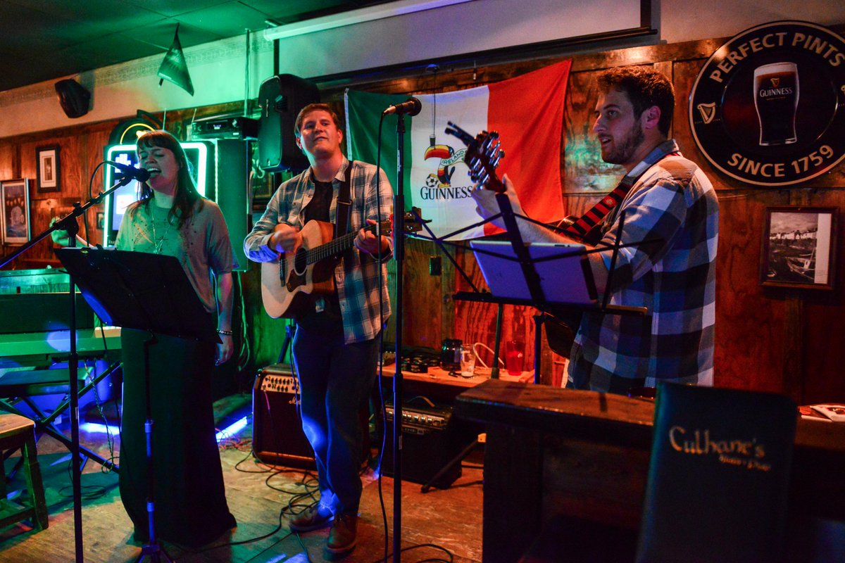 onideas's tweet photo. All that's missing is Ringo! Look at our senior account executive, Justine, singing for @VCDmusic Friday at Culhane’s http://t.co/zkOmYnAcLH