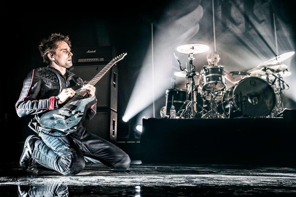Happy birthday to you Matthew Bellamy you are wonderfull!! 