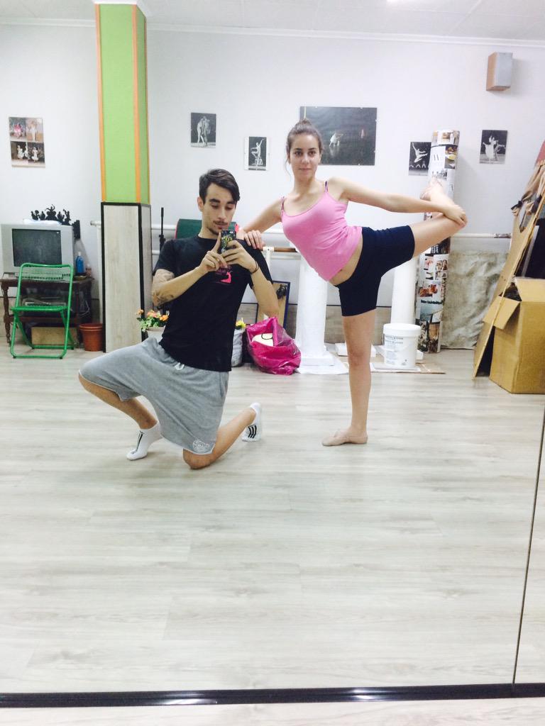 Vivancosx2's tweet image. Tu estas por el, mírate míralooooo @RaqelBallester ❤️