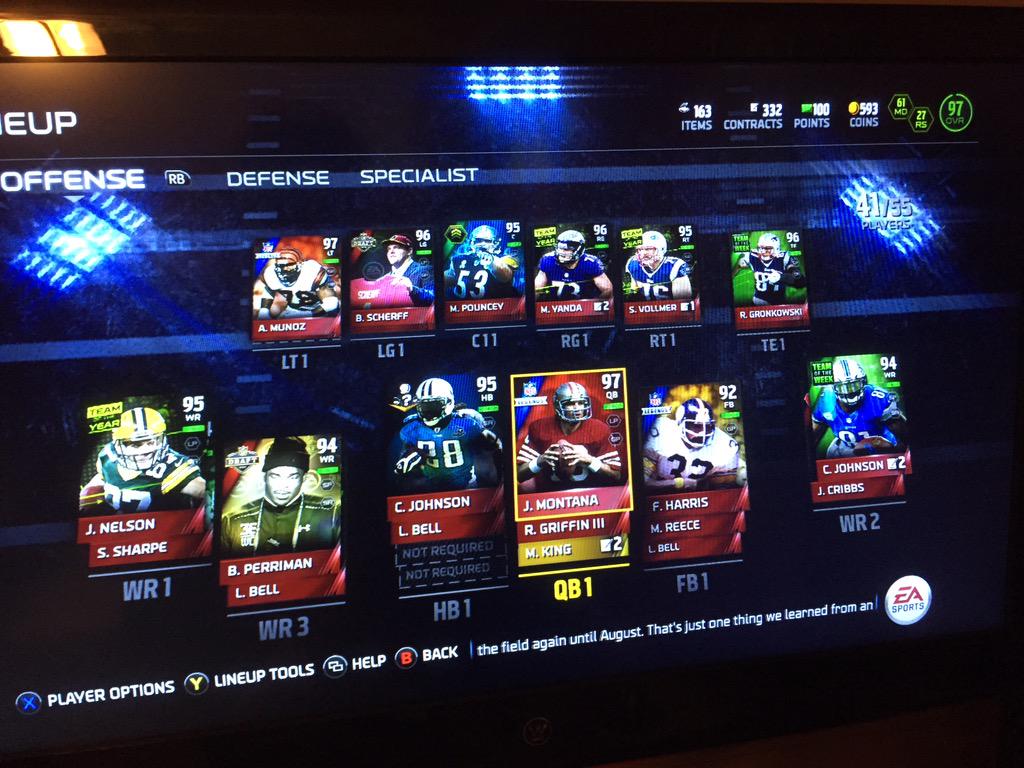 mutmainia's tweet image. OMG! THIS GUY JUST GAVE ME HIS WHOLE TEAM! HE IS THE REAL GOAT. @ToKeNasty @CULLENBURGAR @thetexasboy91 @Ryan915