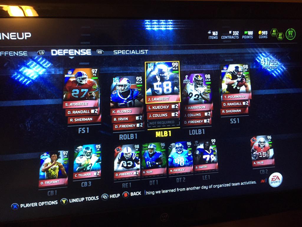 mutmainia's tweet image. OMG! THIS GUY JUST GAVE ME HIS WHOLE TEAM! HE IS THE REAL GOAT. @ToKeNasty @CULLENBURGAR @thetexasboy91 @Ryan915