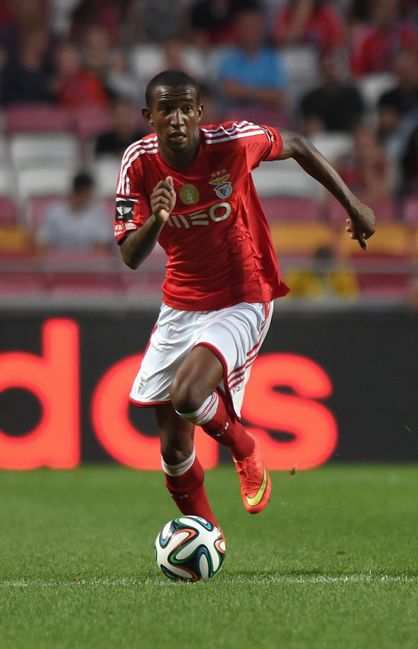 CFCTargetWatch's tweet image. #CFC are set to lose out on Benfica's Talisca, as Atlético Madrid prepare a bid for the Brazilian. [Record]: