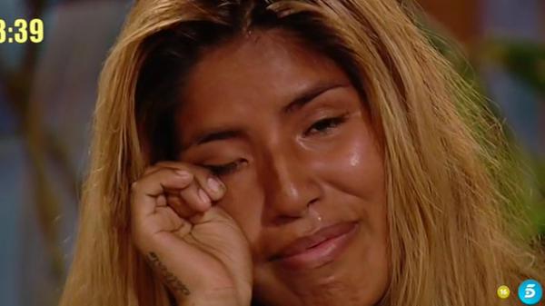 Vertele's tweet photo. Y la audiencia salva a Nacho y Suhaila al destierro #DramaChabelita  #GalaSV9 http://t.co/Zgr30kd9X4