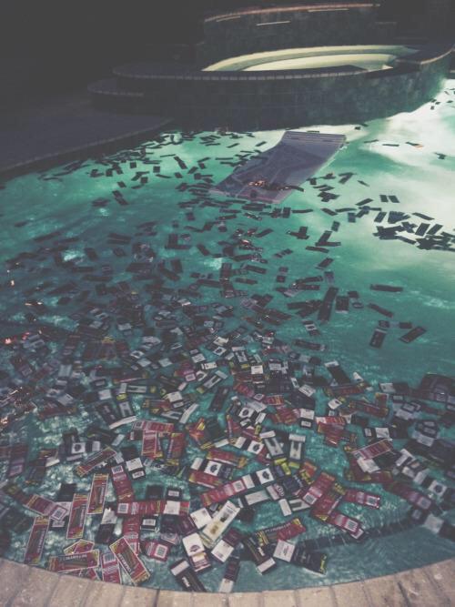 AdrianBeDope's tweet image. POOL PARTIES NOW A DAYS.... #NotAGoodThing