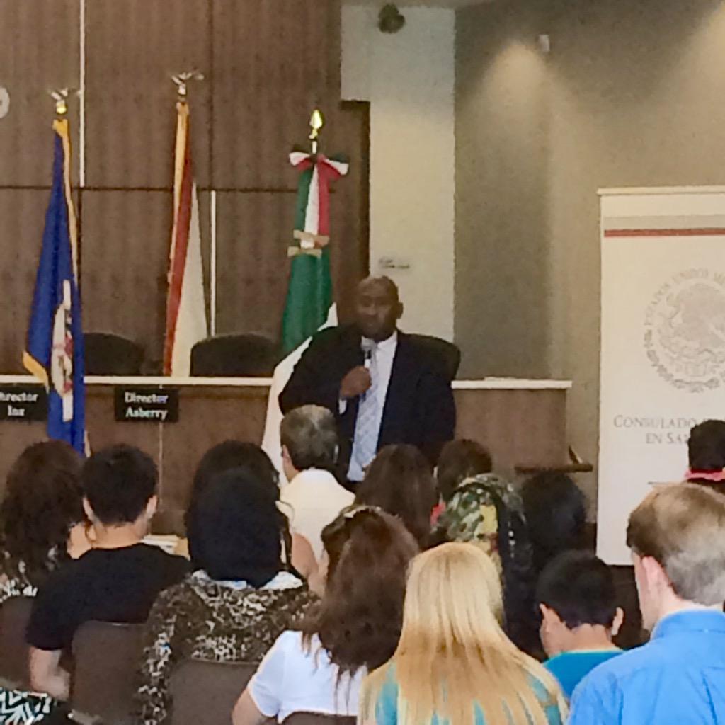 Director Siad Ali presents first ever Somali World Language Certificates <a href="/MPSMultilingual/">MPS Multilingual</a>