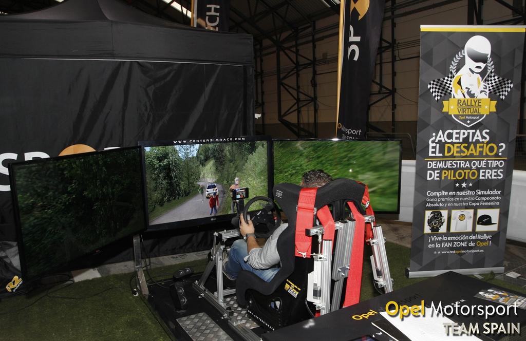 RedOpelMsport's tweet photo. Participa en el #RallyeVirtual @RallyOurense y gana grandes premios. Te esperamos!! @Opel_Spain http://t.co/btqEktBzWl