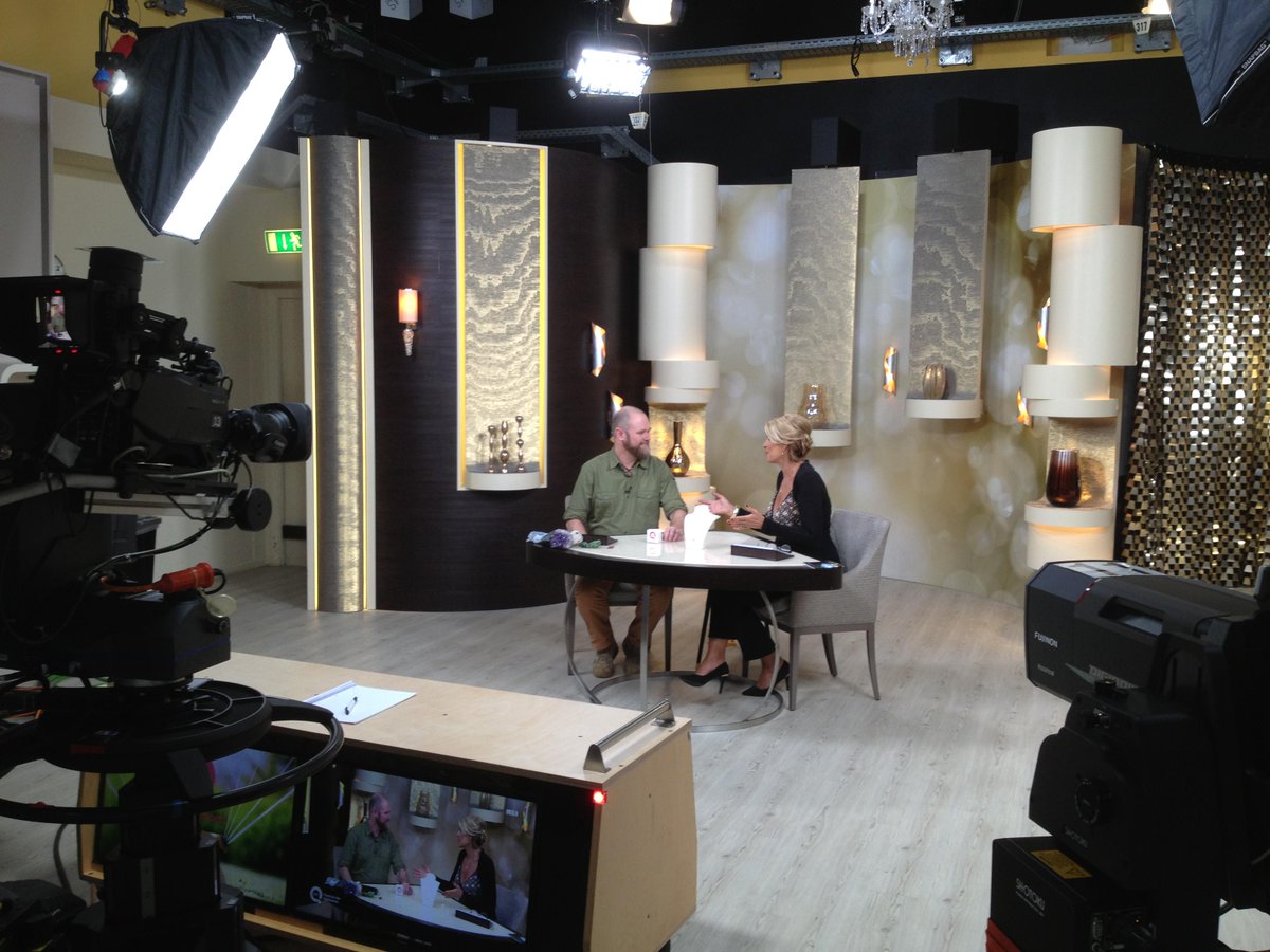 GemAdventurer's tweet photo. Another great gem adventure on QVC Germany last Wednesday with the mighty Marropino Morganite http://t.co/O9zAQMPOsf. http://t.co/ym5vJKybja
