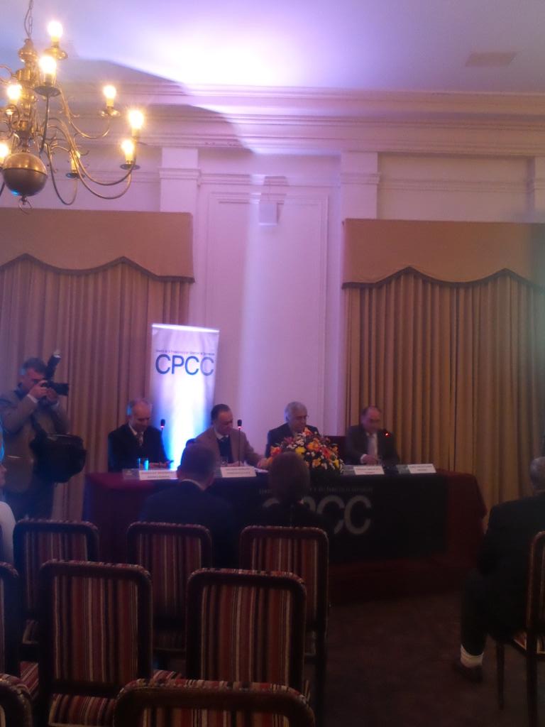 abogados_fya's tweet photo. En la Asamblea Anual de la Cámara de la Producción y del Comercio de Concepción. @JM_FloresA @valesototravini http://t.co/C1pF8Cc5le