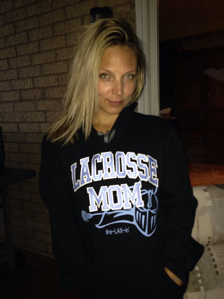 AshG349's tweet photo. Lovin Lax and my awesome sweater!! #lax http://t.co/pFt1yGarF7