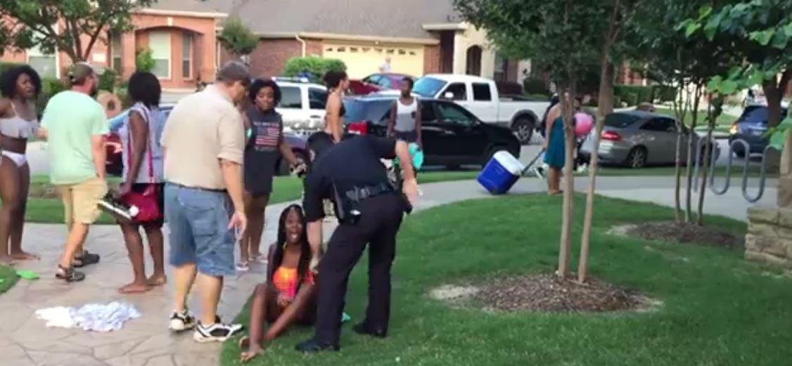 WLNS's tweet image. Police officer in viral #TexasPoolParty video resigns: bit.ly/CaseboltResign Photo - CBS