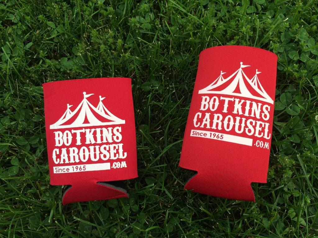 BotkinsCarousel's tweet image. Can coolers - regular and SLIM fit...for skinny beverage containers! #Carousel2015