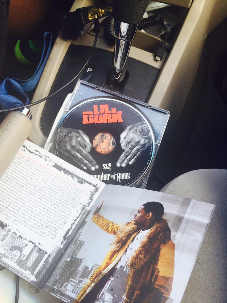 x_IHeartJuana's tweet photo. #ChicagoMovement 
#RememberMyName 💯💯 
@lildurk_  #support http://t.co/pUS1bfC29c