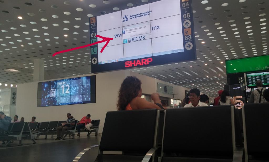 alberttdj's tweet image. #Fail sistemas de AICM se quedo el mensaje sesión finalidad de TeamViewer Free. #BitQuery