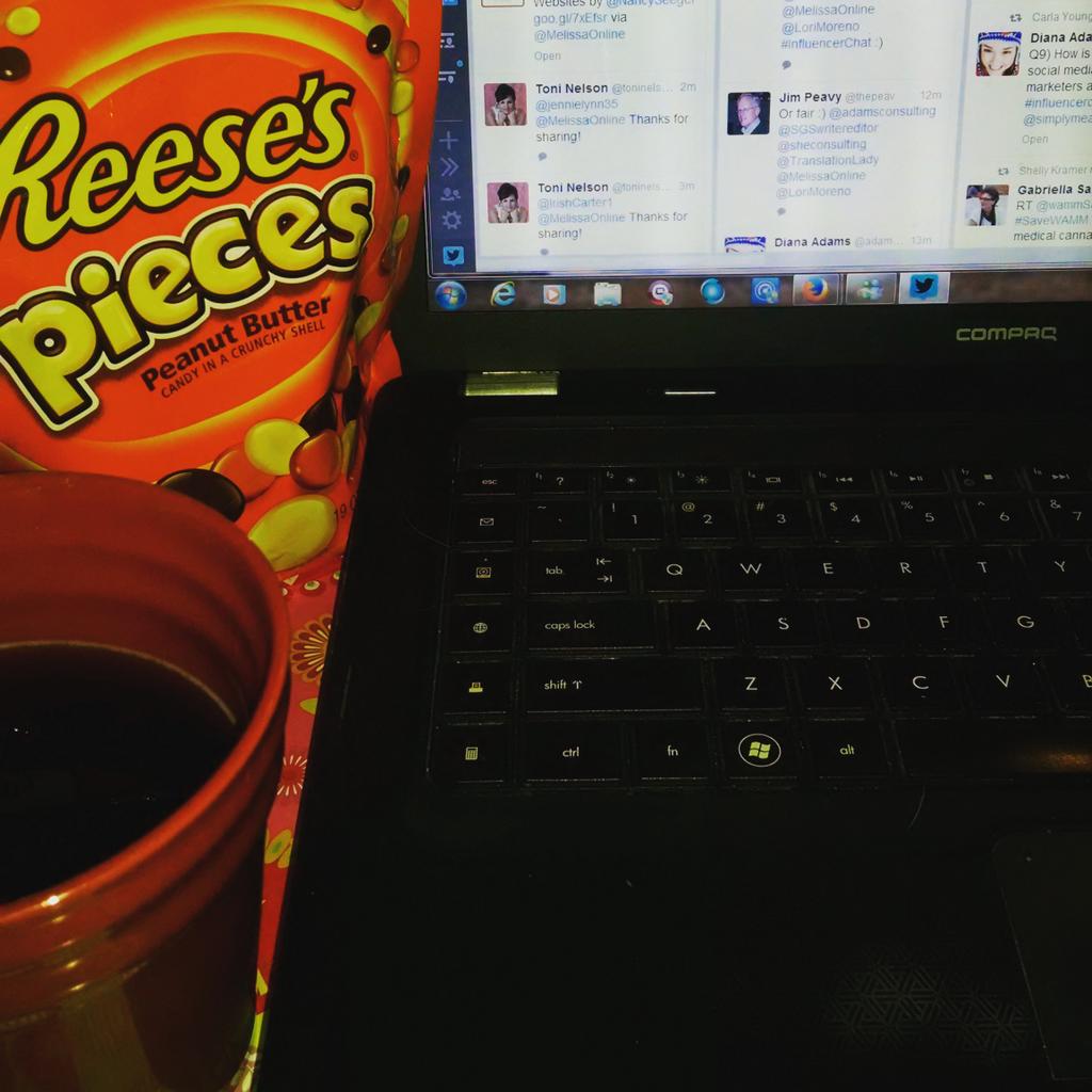 MelissaOnline's tweet image. Had to take the pup for a walk. I'm back and prepared. Any #InfluenceChat left??