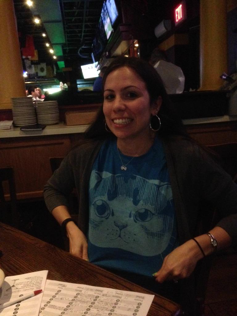 csarra8's tweet photo. @DistrictTrivia #karaokeCarlos #glowinthedarkcatshirt #KaraokeMeow-los http://t.co/7hGd1JAHmN