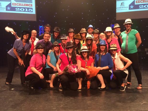 Stephanemayer's tweet photo. Nos éducateurs ont fait une danse magnifique en fin de gala! :-)
#CEB #fierté http://t.co/0zd9h6EUiH