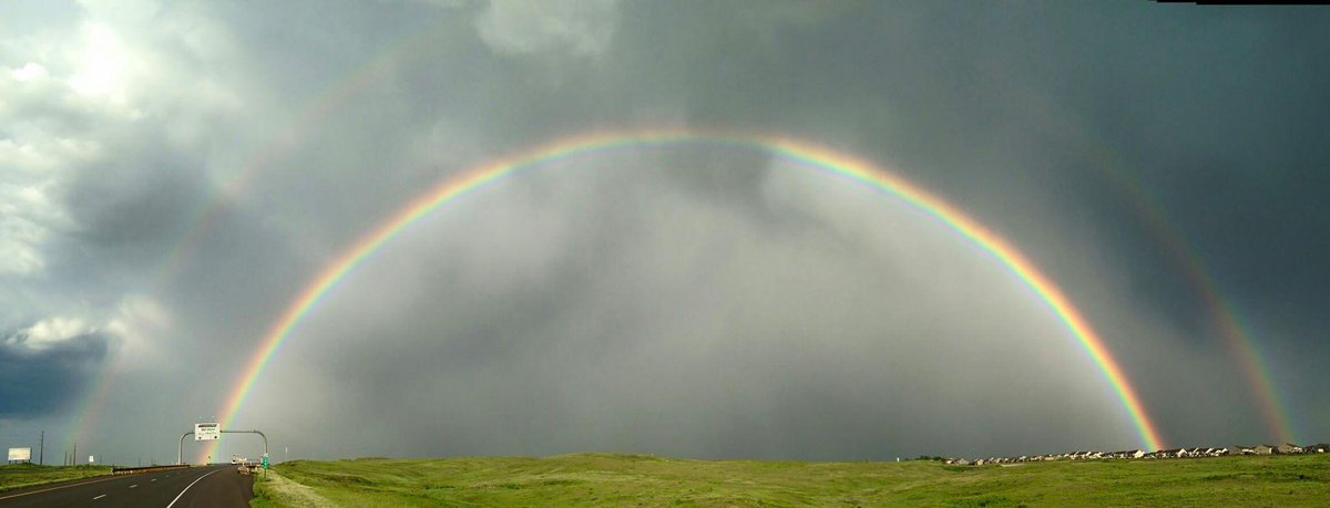 OnlyInBoulder's tweet image. Looking good... #ColoRADo

(Via @CBSDenver // #ColoradoRainbows #cowx 
  #BoulderCO #OnlyInColorado #ColorfulColorado