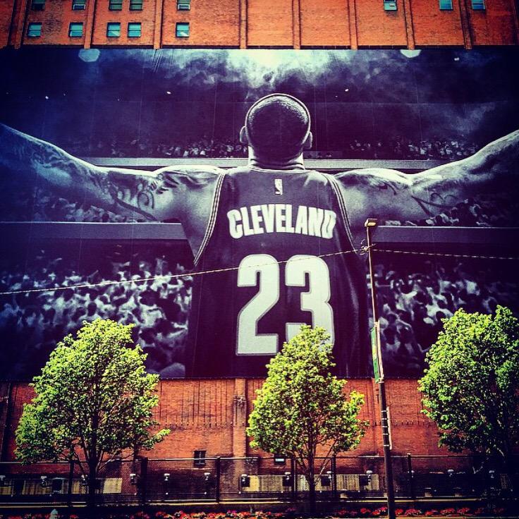 Cavs-Warriors game 3 is underway! Who are you rooting for?