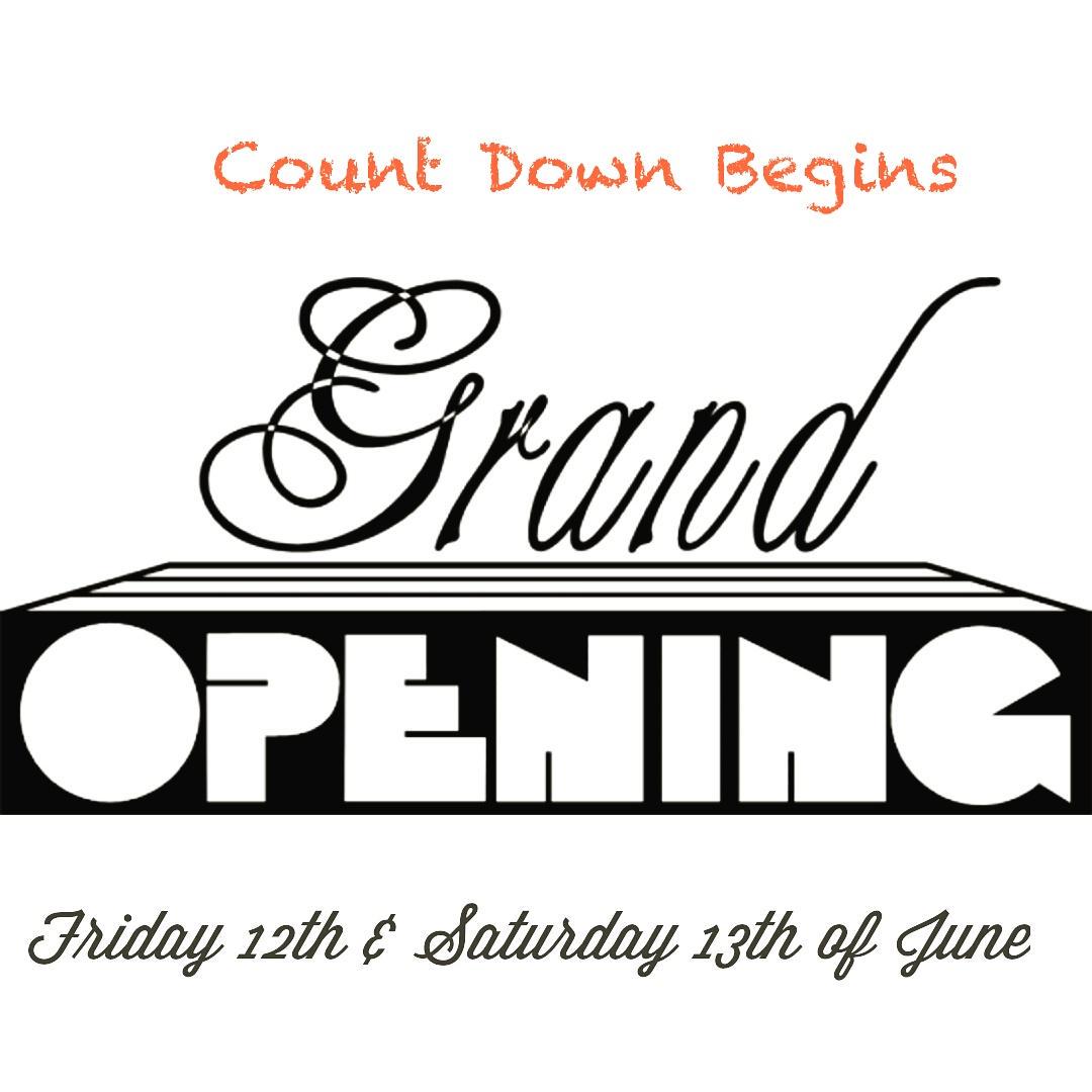 Warehouse_Wine's tweet photo. Grand Opening This Friday &amp;  Saturday #winetasting  #livemusic #raffles #party #cheese #wineoclock  #brisbanefoodie http://t.co/boj5RRaCJt