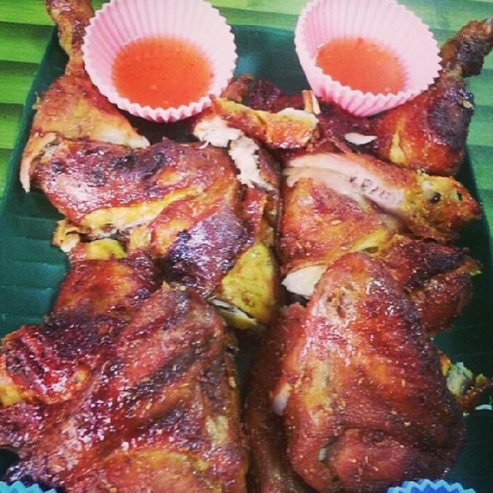 mohd_yusman's tweet photo. Yummy.!!! Ayam Golek kite harini ๐๐๐๐ป #MalaysianFood #AFCGoLocal @malaysiafoodie @Twtkuatmakan @AsianFoodCh http://t.co/DijnGl8EWA