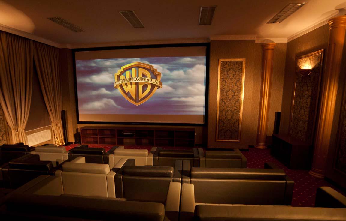 Тун удахгүй .....
facebook.com/redherovipcine…