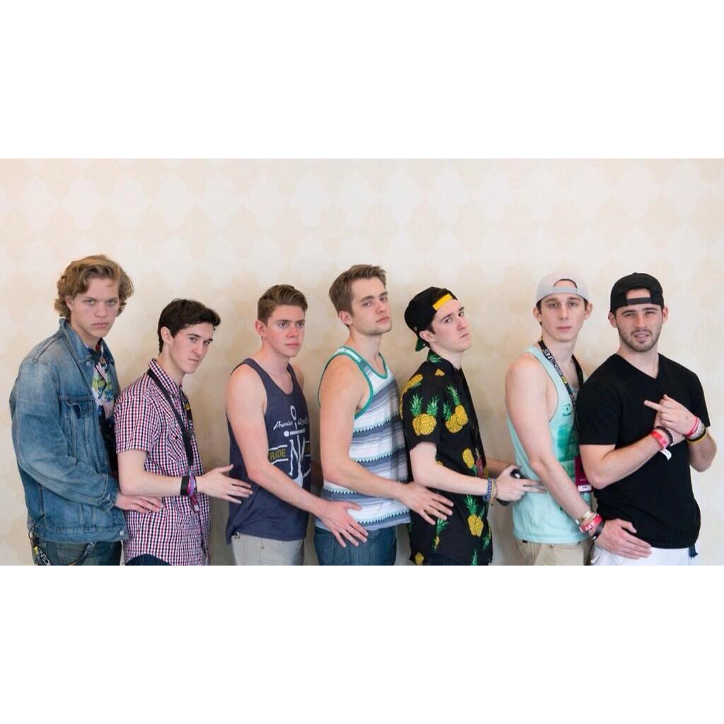 osleyacastiel's tweet image. #SDKORDIE