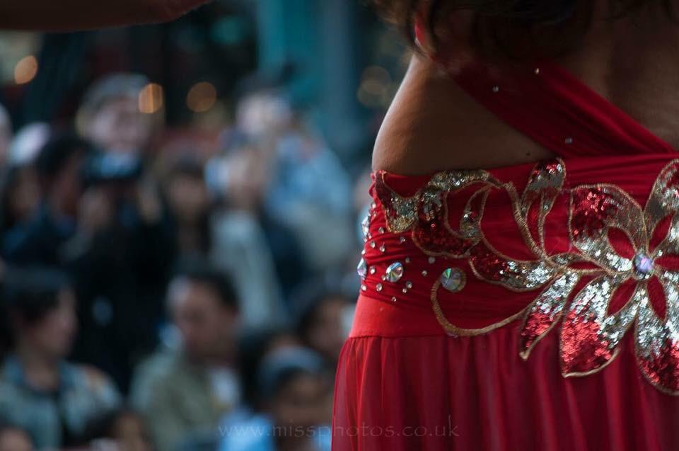 See the audience <a href="/FestivalAsiaUK/">FestivalAsia</a> from Koshtana's hips #bellydance #FleurEstelleDanceSchool #photo by <a href="/MonicaSablone/">Monica Sablone</a>
