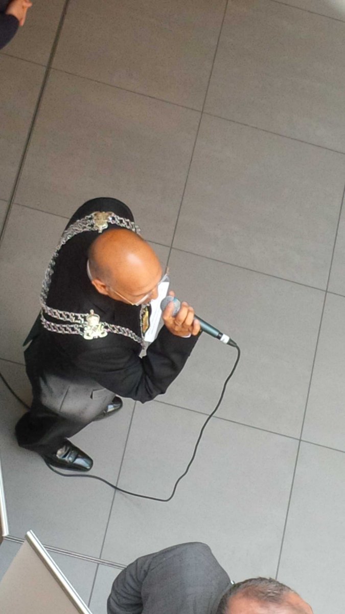 AnswersPI's tweet image. #spydrone waits to pounce on the Mayor of Kingston #kingstonexpo @kingstonexpo