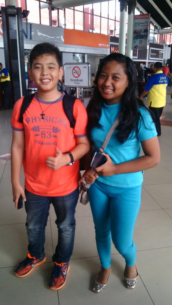 TOPERTOP Official (@toperidoljrfc) on Twitter photo Sekarang <a href="/ToperIdolJr/">Toper Idol Jr</a> udah siap" pulang ke Medan.. see you later #TOPERTOP .. gonna miss you all.. Sekarang <a href="/ToperIdolJr/">Toper Idol Jr</a> udah siap" pulang ke Medan.. see you later #TOPERTOP .. gonna miss you all..
