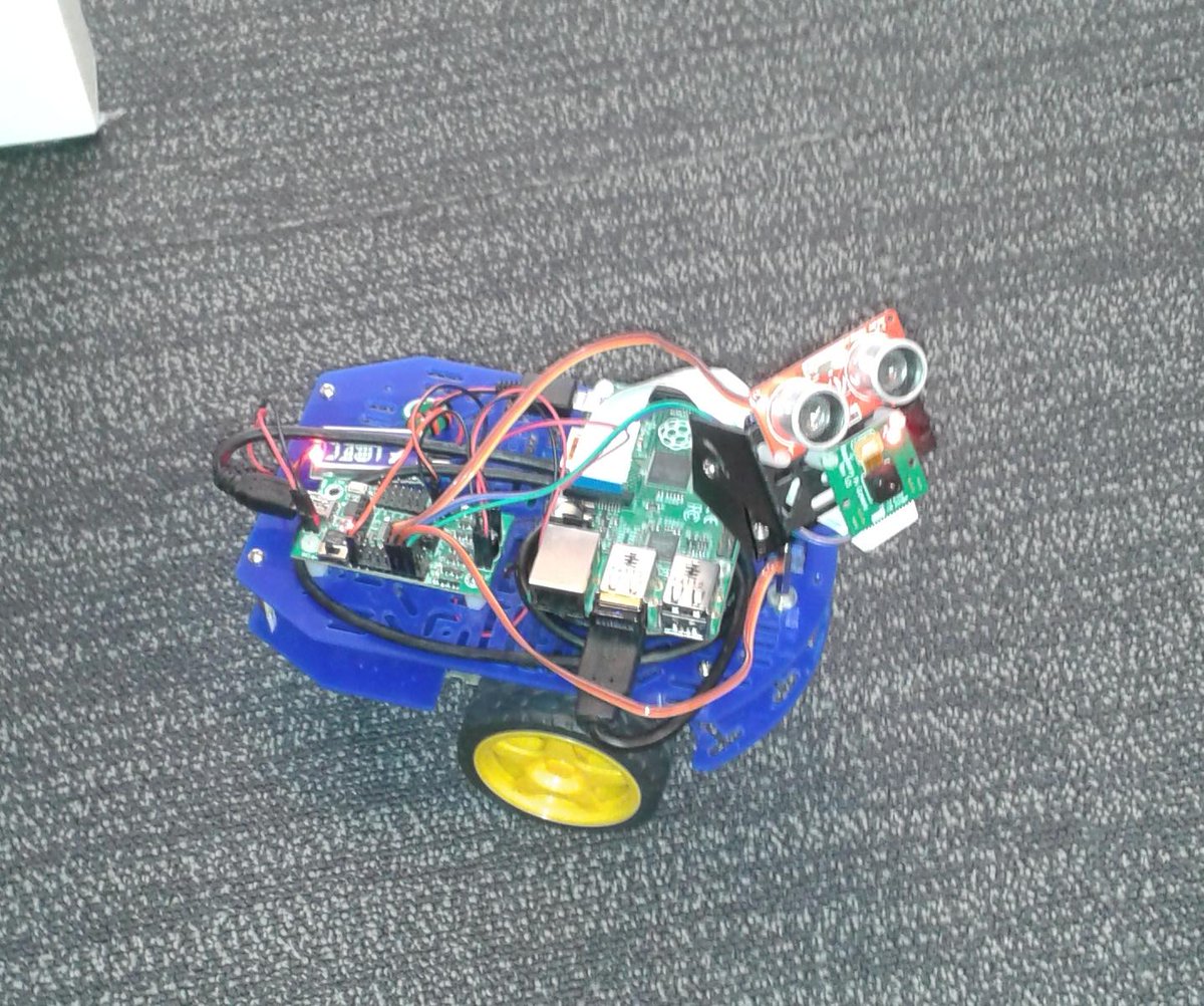 DawnRobotics's tweet image. Getting ready for our @Jisc interview. Fingers crossed that the robots perform well. :)