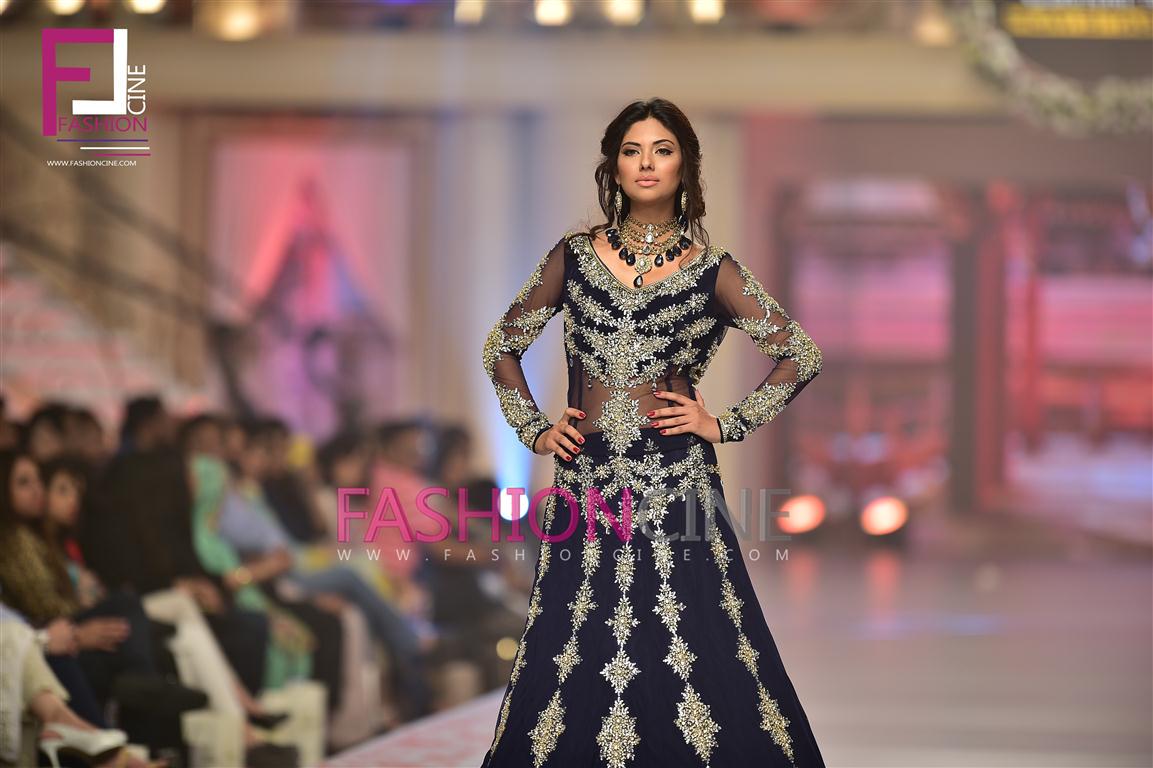 fashioncines's tweet photo. #Aminayasmeen Collection #TBCW2015
View more: http://t.co/A989MKl9Sv
@TBCWOfficial @sunitamarshal1 http://t.co/skTW5lJHmC