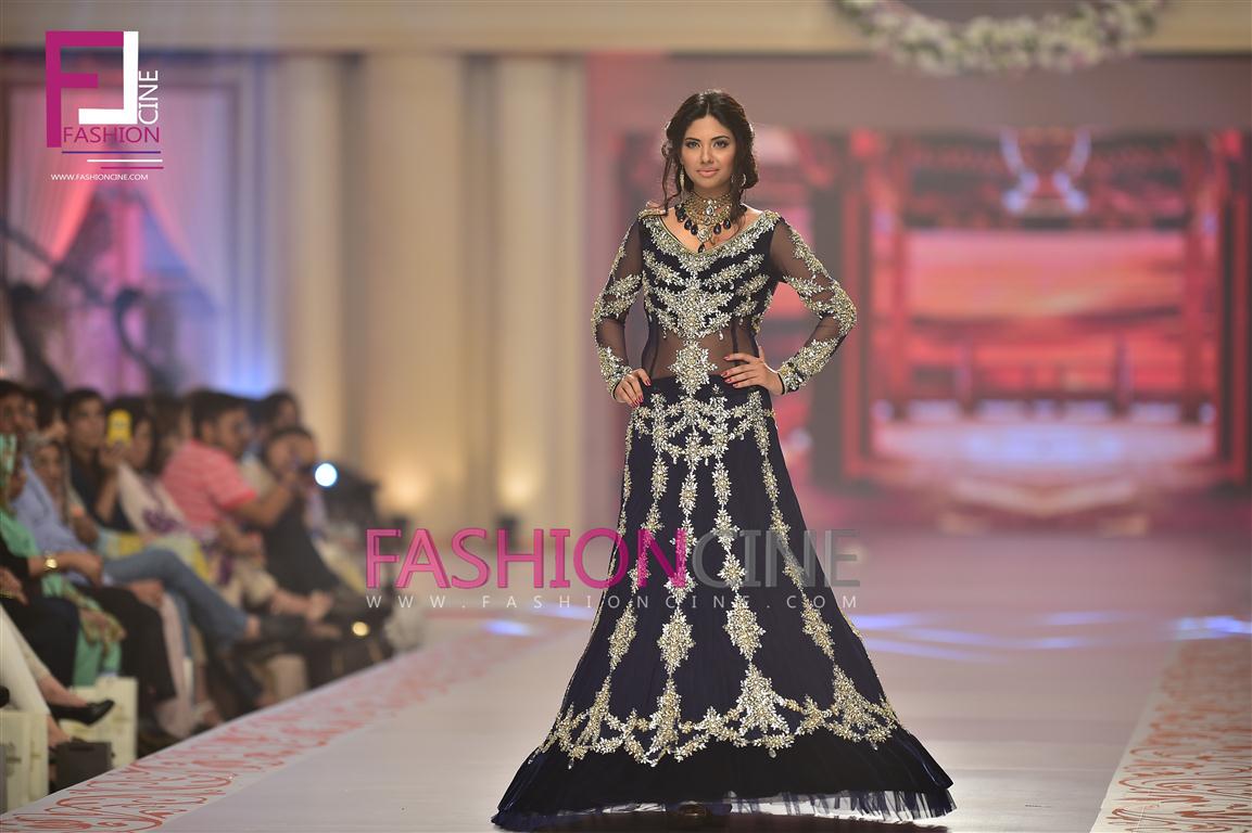 fashioncines's tweet photo. #Aminayasmeen Collection #TBCW2015
View more: http://t.co/A989MKl9Sv
@TBCWOfficial @sunitamarshal1 http://t.co/oXf0dP2COz